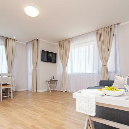 Mary Homes Νεσέμπαρ Εξωτερικό φωτογραφία